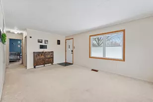 1208 Beulah Vista Blvd, Valparaiso, IN 46383 - Photo 2