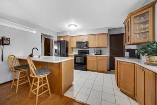 9344 Buchanan St, Crown Point, IN 46307 - Photo 10