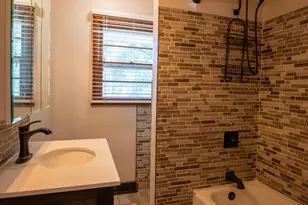 1060 N Vanderburg St, Gary, IN 46403 - Photo 18