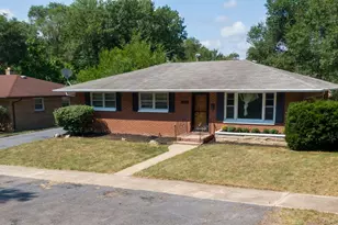 1060 N Vanderburg St, Gary, IN 46403 - Photo 4