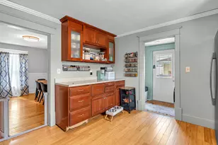 14 N Michigan St, LaCrosse, IN 46348 - Photo 12