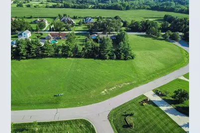 282 Bridlewood Lane, Valparaiso, IN 46385 - Photo 2