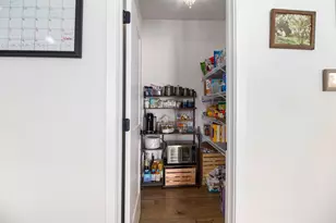 528 Hampton Manor Ct, Valparaiso, IN 46385 - Photo 10