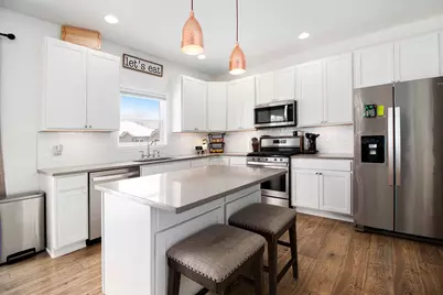 528 Hampton Manor Court, Valparaiso, IN 46385 - Photo 8