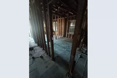 1105 W 15th Avenue, Gary, IN 46407 - Photo 12