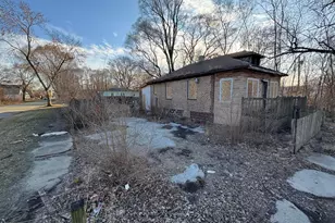 1105 W 15th Ave, Gary, IN 46407 - Photo 8