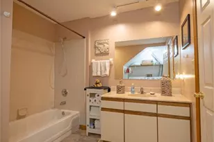 1362 W 94th Ct, Crown Point, IN 46307 - Photo 10