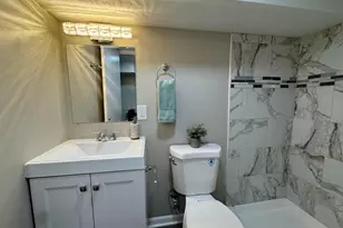 6910 Ash Ave, Gary, IN 46403 - Photo 20