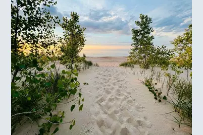 6910 Ash Avenue, Gary, IN 46403 - Photo 26