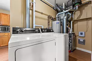 1009 Gardena St, Michigan City, IN 46360 - Photo 12