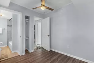 1735 S Fairbanks St, Griffith, IN 46319 - Photo 32