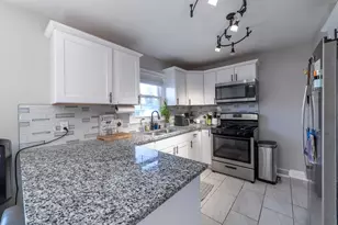 6130 California St, Hobart, IN 46342 - Photo 8