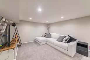 6130 California St, Hobart, IN 46342 - Photo 28