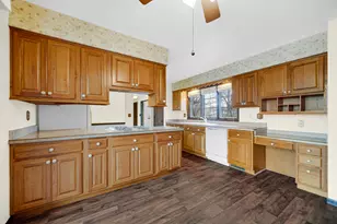 6955 Briergate Ct, Demotte, IN 46310 - Photo 14