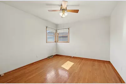 3048 Lois Place, Highland, IN 46322 - Photo 12