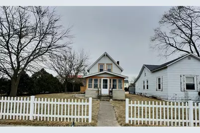 204 E Seymour Street, Kentland, IN 47951 - Photo 1