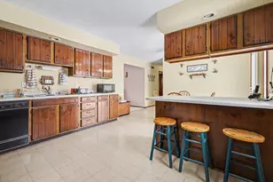 6777 W Magnolia, Michigan City, IN 46360 - Photo 8