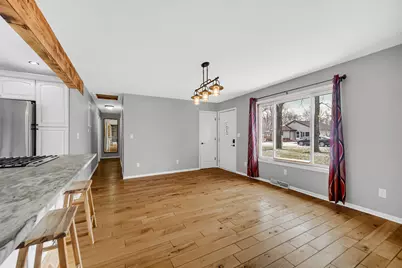 305 E Jackson Street, Chesterton, IN 46304 - Photo 8