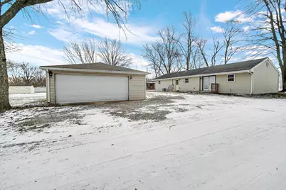 305 E Jackson Street, Chesterton, IN 46304 - Photo 20