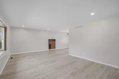 1540 Tulip Lane, Munster, IN 46321 - Photo 10