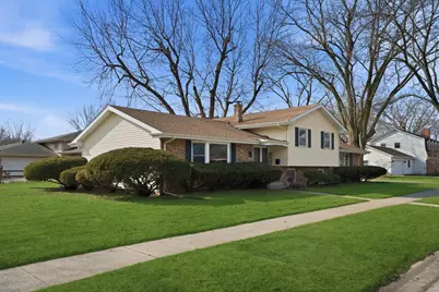 1540 Tulip Lane, Munster, IN 46321 - Photo 2