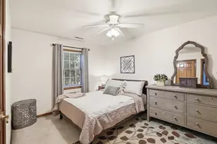 11063 Marion Pl, Crown Point, IN 46307 - Photo 14