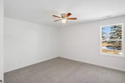 522 Oxford Road, Kingsford Heights, IN 46346 - Photo 16