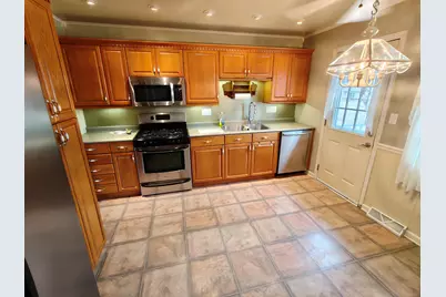 134 Elm Court, Hebron, IN 46341 - Photo 6