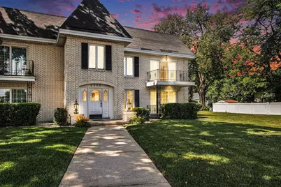 2305 Martha Street #D2, Highland, IN 46322 - Photo 2