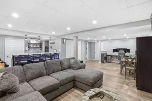 10843 Hillcrest Ln, Dyer, IN 46311 - Photo 28