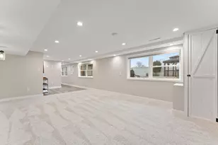 3036 99th St, Highland, IN 46322 - Photo 18