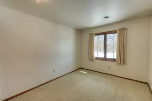 643 South St, Munster, IN 46321 - Photo 6