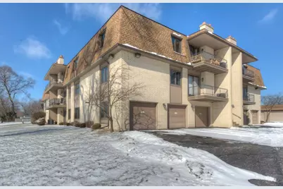 643 South Street #204, Munster, IN 46321 - Photo 1