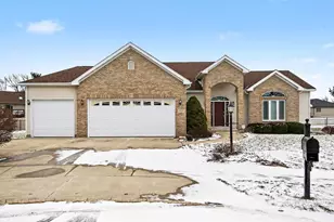 6939 Ivy Ave, Portage, IN 46368 - Photo 2