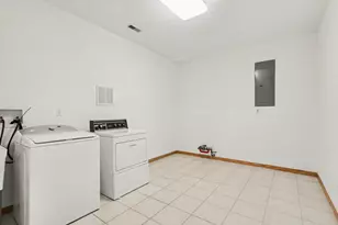 6939 Ivy Ave, Portage, IN 46368 - Photo 36