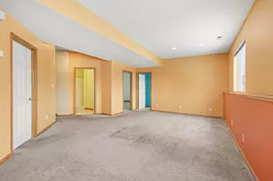 6939 Ivy Ave, Portage, IN 46368 - Photo 32