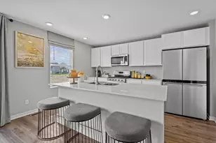 4196 Viceroy St, Portage, IN 46385 - Photo 6