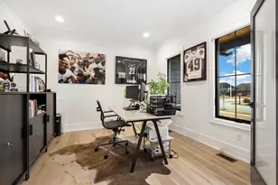 13200 Waterleaf Dr, Saint John, IN 46373 - Photo 18