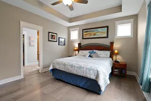 3911 Crown Dr, Valparaiso, IN 46383 - Photo 14