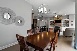 3911 Crown Dr, Valparaiso, IN 46383 - Photo 12