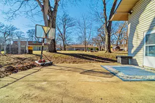 6318 Garfield St, Merrillville, IN 46410 - Photo 24