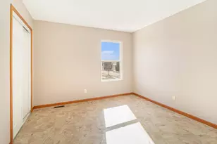 1399 Rowley St, Valparaiso, IN 46385 - Photo 16