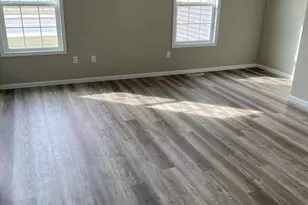 6065 Robbins Rd, Portage, IN 46368 - Photo 4