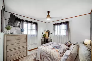 9503 Forrest Dr, Highland, IN 46322 - Photo 12