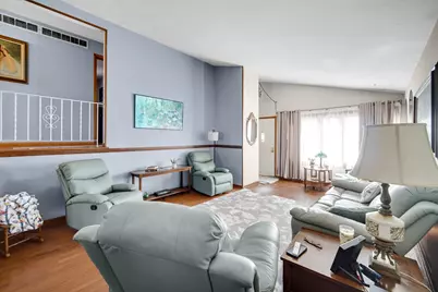 9503 Forrest Drive, Highland, IN 46322 - Photo 4