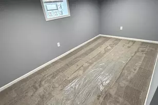 132 W 43rd Ave, Gary, IN 46408 - Photo 18