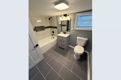 132 W 43rd Avenue, Gary, IN 46408 - Photo 16