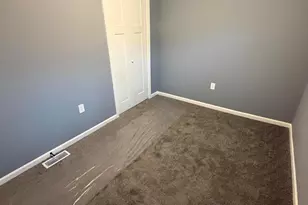 132 W 43rd Ave, Gary, IN 46408 - Photo 14