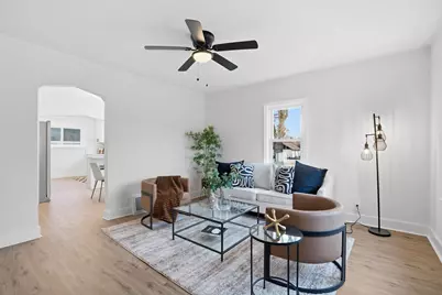 2407 W 78th Avenue, Merrillville, IN 46410 - Photo 4