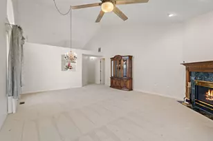 911 Westminster Ln, Munster, IN 46321 - Photo 6